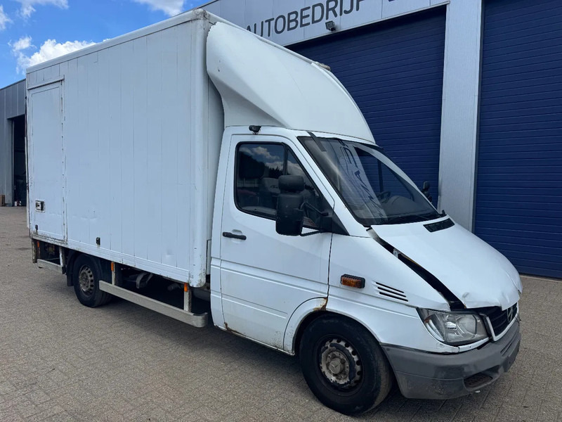 Mercedes-Benz Sprinter 313 **BOX+LIFT** - Фургон з закритим кузовом: фото 3 Mercedes-Benz Sprinter 313 **BOX+LIFT** - Фургон з закритим кузовом: фото 3