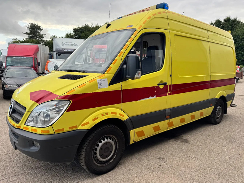 Mercedes-Benz Sprinter 316 **AMBULANCE-EURO 5-AIRCO** - Карета швидкої допомоги: фото 1 Mercedes-Benz Sprinter 316 **AMBULANCE-EURO 5-AIRCO** - Карета швидкої допомоги: фото 1