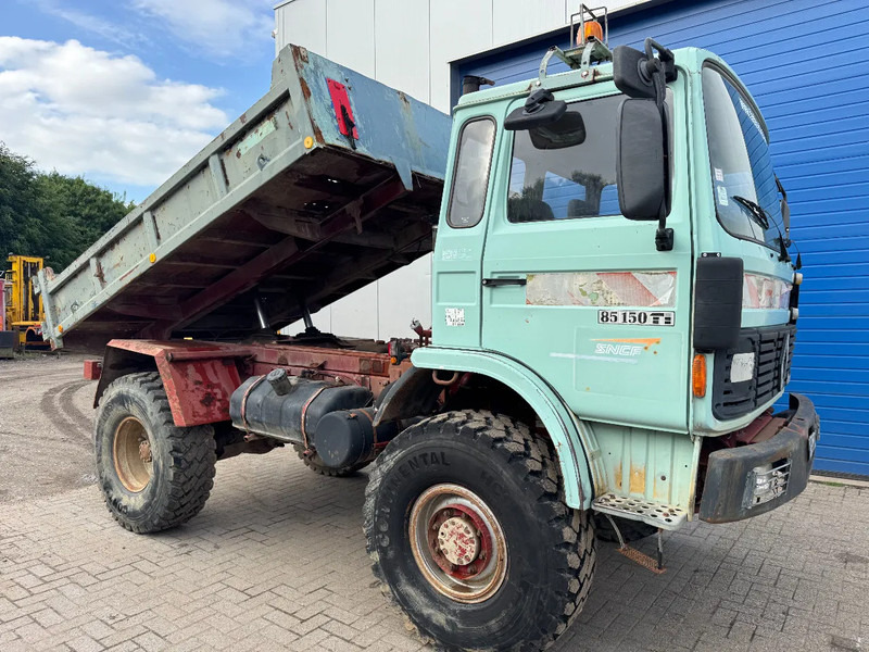 Renault Midliner **85-150 4X4-DUMPTRUCK-BENNE** - Самоскид вантажівка: фото 1 Renault Midliner **85-150 4X4-DUMPTRUCK-BENNE** - Самоскид вантажівка: фото 1