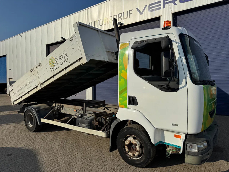 Renault Midlum 150 **BELGIAN TRUCK-MANUAL PUMP-CAMION BELGE** - Самоскид вантажівка: фото 2 Renault Midlum 150 **BELGIAN TRUCK-MANUAL PUMP-CAMION BELGE** - Самоскид вантажівка: фото 2