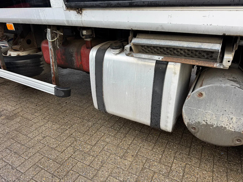 Volvo FM 9 **FRENCH TRUCK-FRIGO-COLDROOM** - Рефрижератор вантажівка: фото 5 Volvo FM 9 **FRENCH TRUCK-FRIGO-COLDROOM** - Рефрижератор вантажівка: фото 5