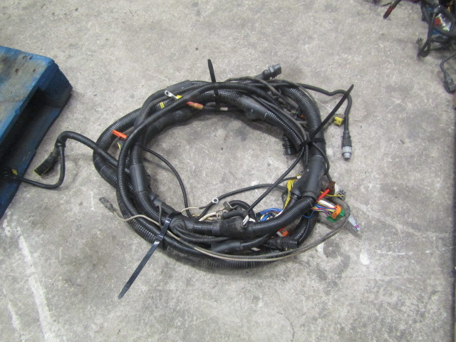 DAF LF 220 EURO 6 CHASSIS HARNESS (FULL) - Електрична система в категорії Вантажівки: фото 2 DAF LF 220 EURO 6 CHASSIS HARNESS (FULL) - Електрична система в категорії Вантажівки: фото 2