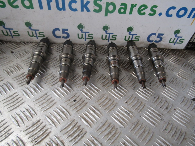 DAF LF 55 EURO 3 INJECTORS (SET OF 6) P/NO 0445120-007 - Паливна система в категорії Вантажівки: фото 1 DAF LF 55 EURO 3 INJECTORS (SET OF 6) P/NO 0445120-007 - Паливна система в категорії Вантажівки: фото 1