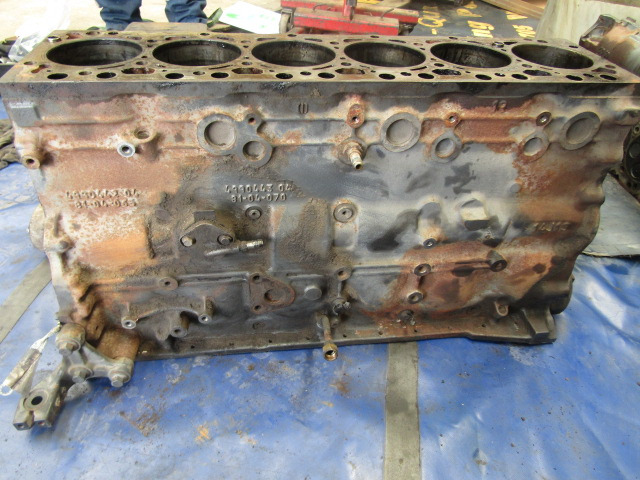DAF LF 55 EURO 6 PX7-164 ENGINE BLOCK P/NO 499044304 /81-04-070 - Двигун та запчастини в категорії Вантажівки: фото 4 DAF LF 55 EURO 6 PX7-164 ENGINE BLOCK P/NO 499044304 /81-04-070 - Двигун та запчастини в категорії Вантажівки: фото 4