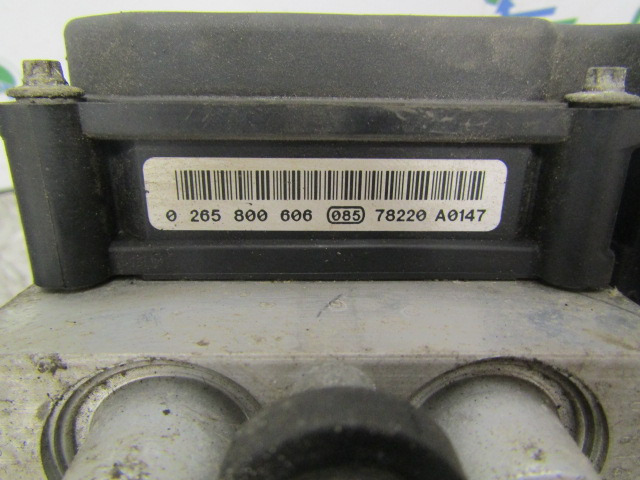 IVECO DAILY 3.0 (FICE 3481C) ABS PUMP/ECU BOSCH P/NO 0265800606 IVECO P/NO 504182322 - Деталі гальмівної системи в категорії Вантажівки: фото 3 IVECO DAILY 3.0 (FICE 3481C) ABS PUMP/ECU BOSCH P/NO 0265800606 IVECO P/NO 504182322 - Деталі гальмівної системи в категорії Вантажівки: фото 3