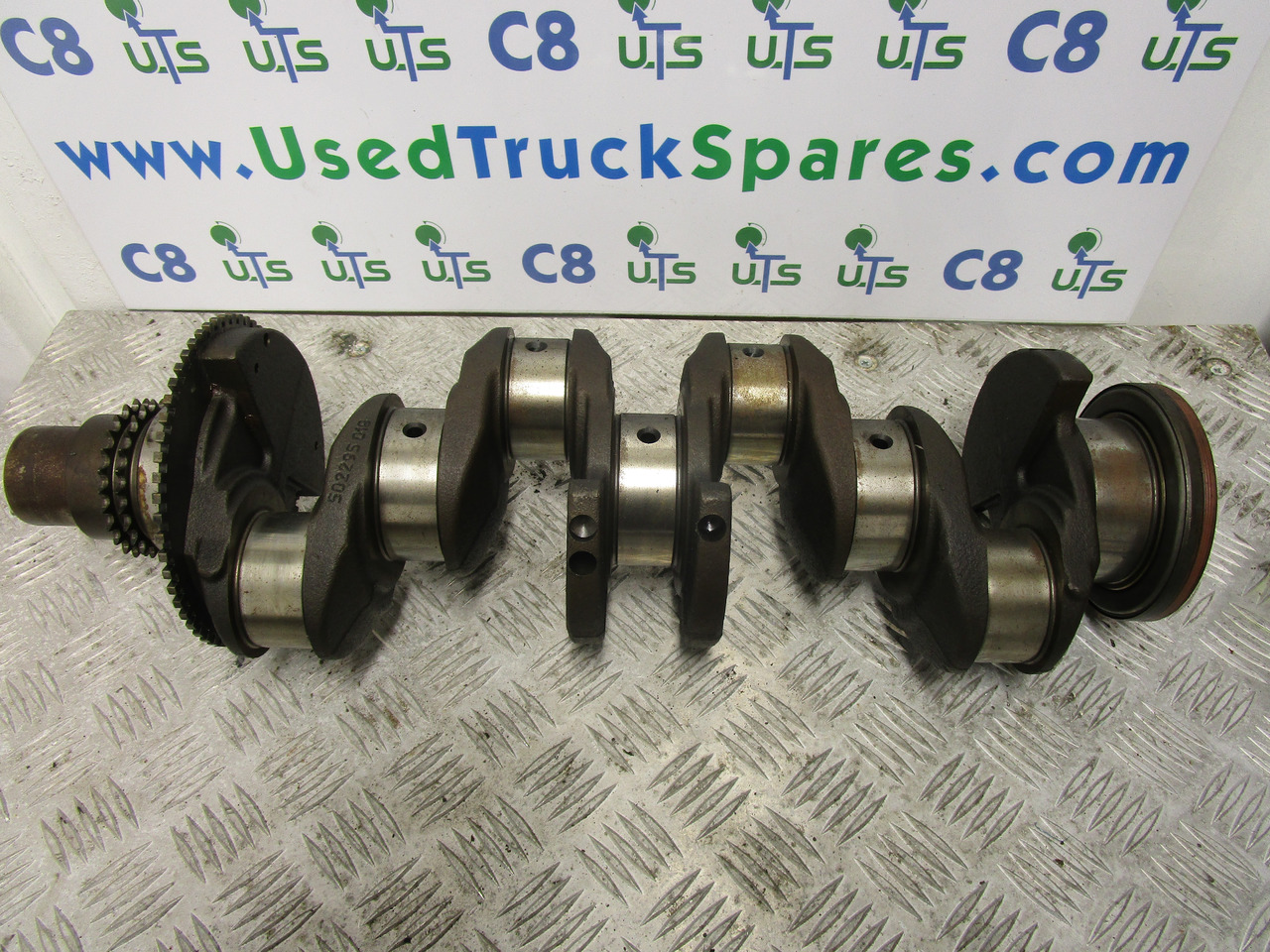 IVECO DAILY 3.0 STANDARD CRANKSHAFT P/NO 502295.019 - Двигун та запчастини в категорії Вантажівки: фото 1 IVECO DAILY 3.0 STANDARD CRANKSHAFT P/NO 502295.019 - Двигун та запчастини в категорії Вантажівки: фото 1