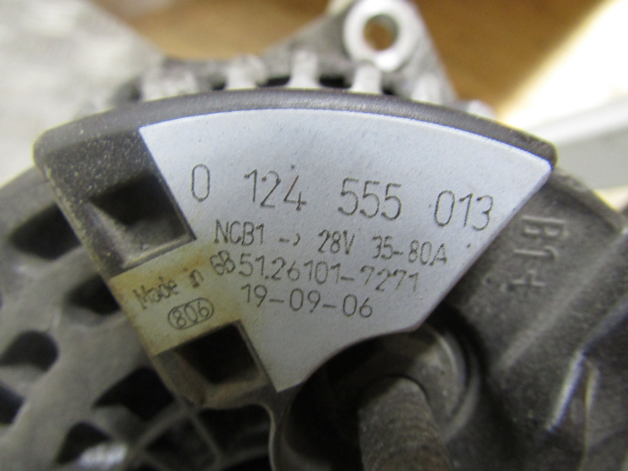 MAN TGL ALTERNATOR 0.124555013 - Електрична система в категорії Вантажівки: фото 2 MAN TGL ALTERNATOR 0.124555013 - Електрична система в категорії Вантажівки: фото 2