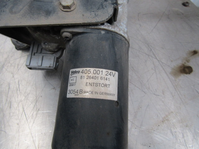 MAN TGM / TGS WIPER MOTOR AND LINKAGE COMPLETE 81264016141 - Кабіна й інтер'єр в категорії Вантажівки: фото 2 MAN TGM / TGS WIPER MOTOR AND LINKAGE COMPLETE 81264016141 - Кабіна й інтер'єр в категорії Вантажівки: фото 2