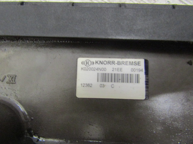 MAN TGS/TGX EBS MODULATOR P/NO 81.52106.6042 / K020024N00 - Деталі гальмівної системи в категорії Вантажівки: фото 2 MAN TGS/TGX EBS MODULATOR P/NO 81.52106.6042 / K020024N00 - Деталі гальмівної системи в категорії Вантажівки: фото 2