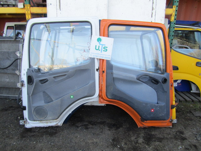 MERCEDES ATEGO/AXOR COMPLETE DOORS - Кабіна й інтер'єр в категорії Вантажівки: фото 3 MERCEDES ATEGO/AXOR COMPLETE DOORS - Кабіна й інтер'єр в категорії Вантажівки: фото 3