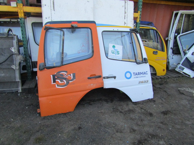 MERCEDES ATEGO/AXOR COMPLETE DOORS - Кабіна й інтер'єр в категорії Вантажівки: фото 1 MERCEDES ATEGO/AXOR COMPLETE DOORS - Кабіна й інтер'єр в категорії Вантажівки: фото 1