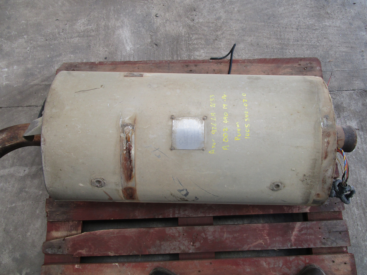 MERCEDES AXOR DPF CAT P/NO A0024901914 - Вихлопна система в категорії Вантажівки: фото 3 MERCEDES AXOR DPF CAT P/NO A0024901914 - Вихлопна система в категорії Вантажівки: фото 3