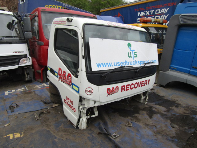 MITSUBISHI FUSO 7C15/18 CAB 2013 - Кабіна в категорії Вантажівки: фото 2 MITSUBISHI FUSO 7C15/18 CAB 2013 - Кабіна в категорії Вантажівки: фото 2