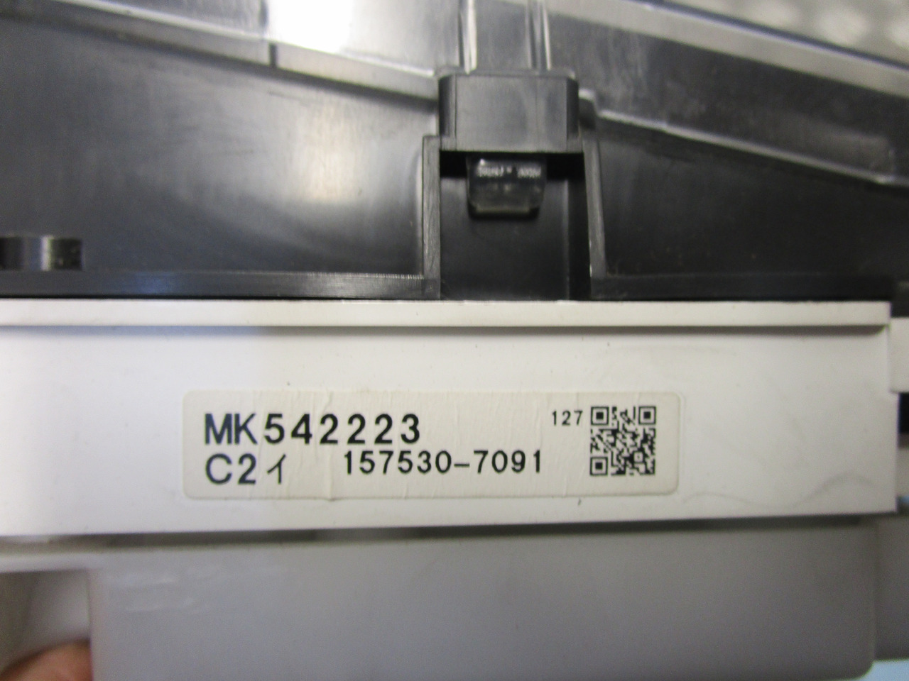 MITSUBISHI FUSO CLOCK CLUSTER P/NO MK542223 - Електрична система в категорії Вантажівки: фото 2 MITSUBISHI FUSO CLOCK CLUSTER P/NO MK542223 - Електрична система в категорії Вантажівки: фото 2