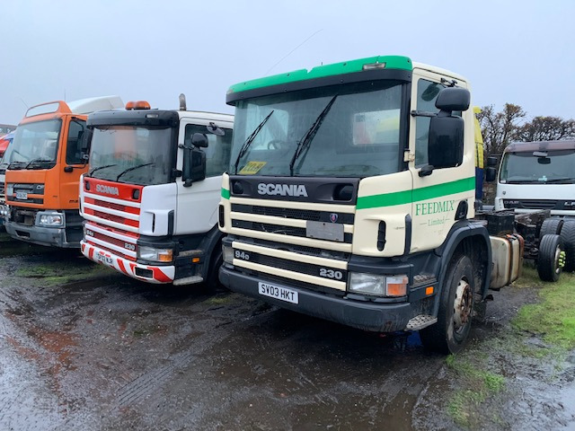 SCANIA P94 230 2003 BREAKING - Тягач: фото 1 SCANIA P94 230 2003 BREAKING - Тягач: фото 1