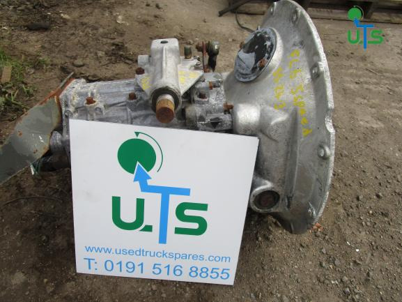 VOLVO FL6 ZF S5-24-3 5 SPEED GEARBOX - Коробка передач в категорії Вантажівки: фото 1 VOLVO FL6 ZF S5-24-3 5 SPEED GEARBOX - Коробка передач в категорії Вантажівки: фото 1