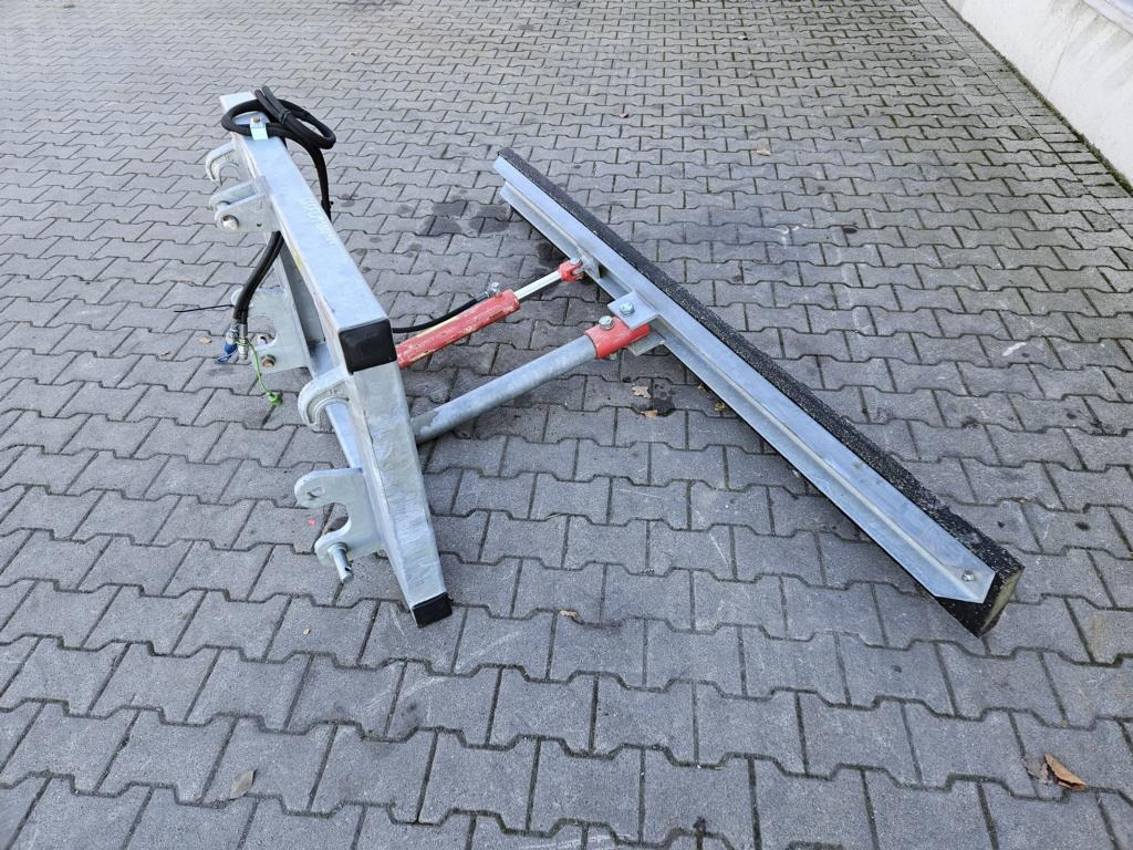 Fliegl Gummi-Schiebeschild - Фронтальний навантажувач для трактора: фото 2 Fliegl Gummi-Schiebeschild - Фронтальний навантажувач для трактора: фото 2
