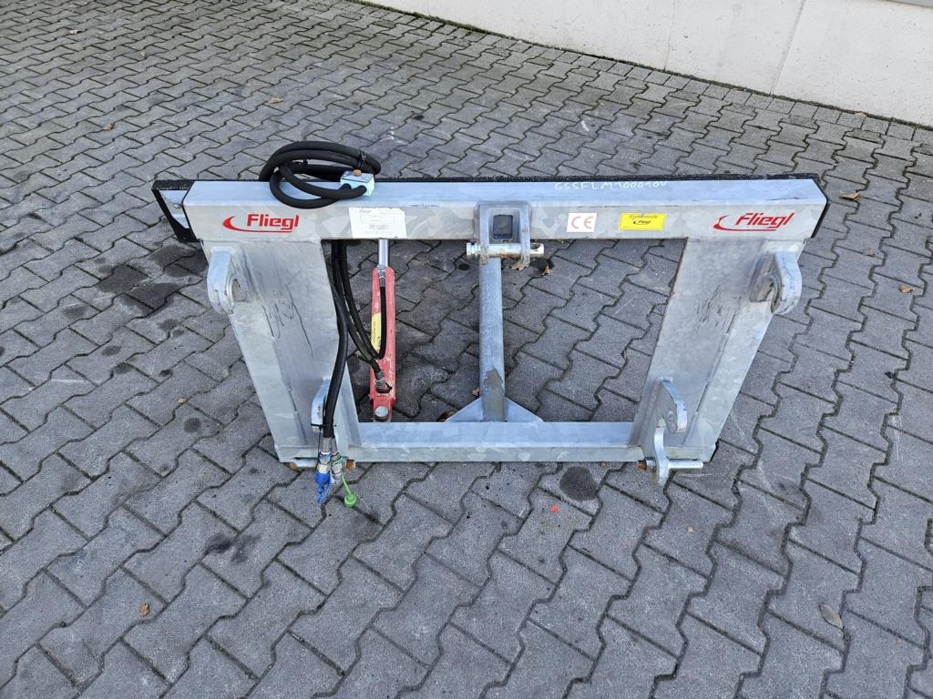 Fliegl Gummi-Schiebeschild - Фронтальний навантажувач для трактора: фото 3 Fliegl Gummi-Schiebeschild - Фронтальний навантажувач для трактора: фото 3