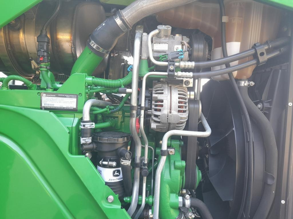 John Deere 6140R - Трактор: фото 2 John Deere 6140R - Трактор: фото 2