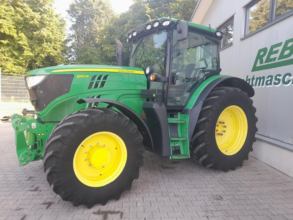 John Deere 6140R - Трактор: фото 1 John Deere 6140R - Трактор: фото 1
