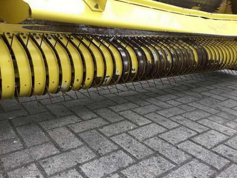 John Deere 630 B - Обладнання для кормозбирального комбайну: фото 3 John Deere 630 B - Обладнання для кормозбирального комбайну: фото 3