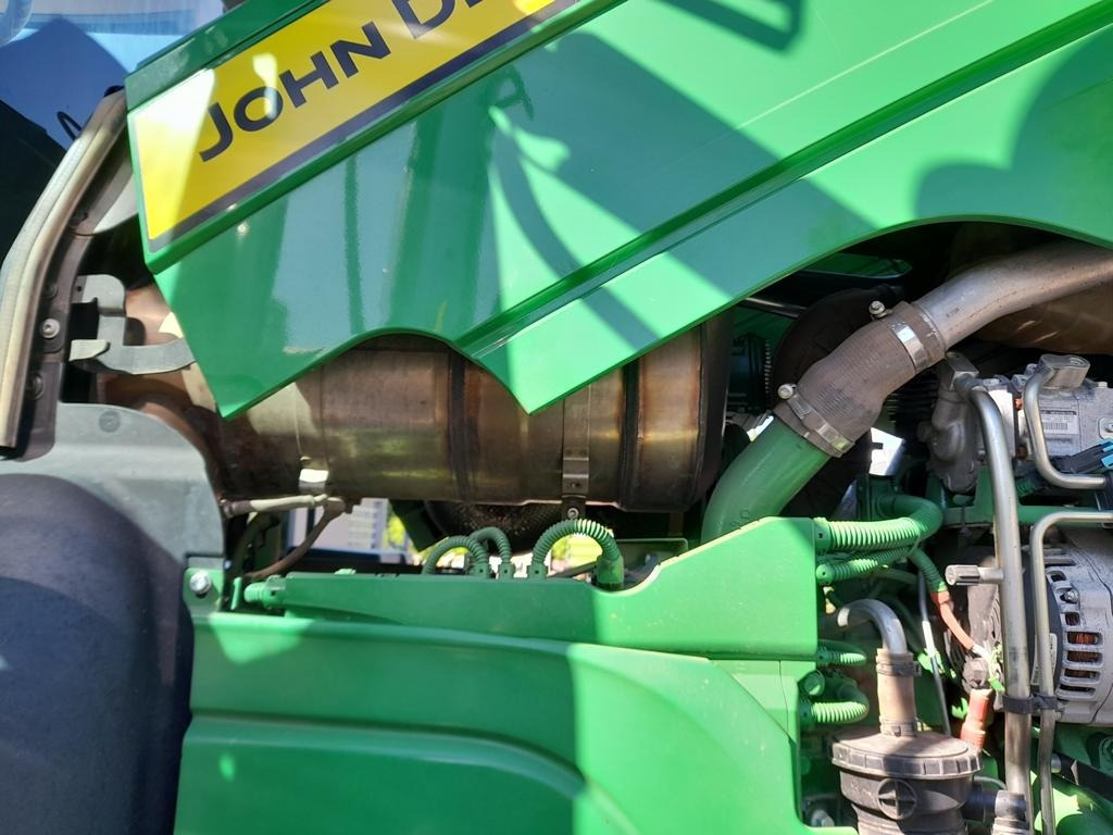 John Deere 6R185 - Трактор: фото 2 John Deere 6R185 - Трактор: фото 2
