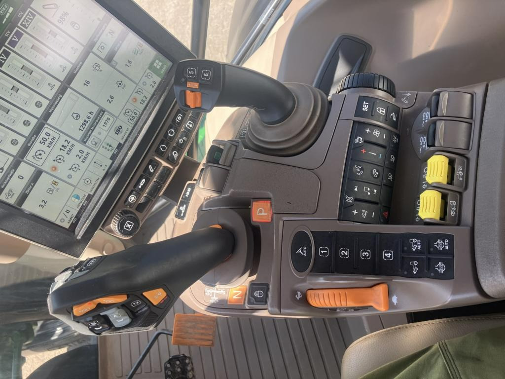 Трактор John Deere 6R250: фото 9