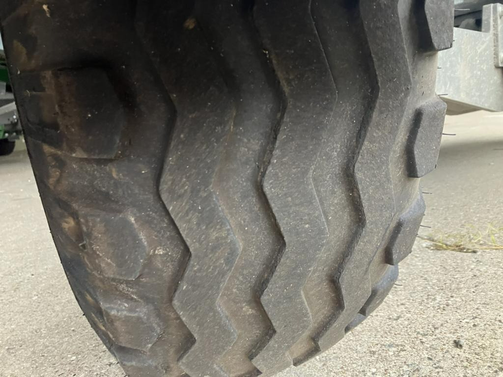 John Deere HD40X MY23 - Жниварка зернова: фото 2 John Deere HD40X MY23 - Жниварка зернова: фото 2