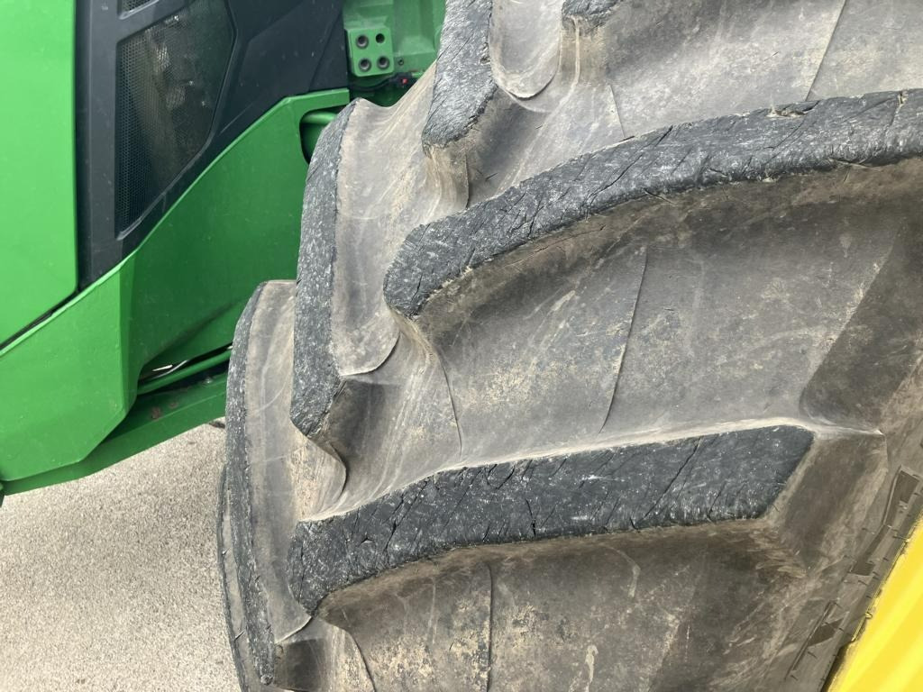 John Deere TRAKTOR 8R410 - Трактор: фото 2 John Deere TRAKTOR 8R410 - Трактор: фото 2