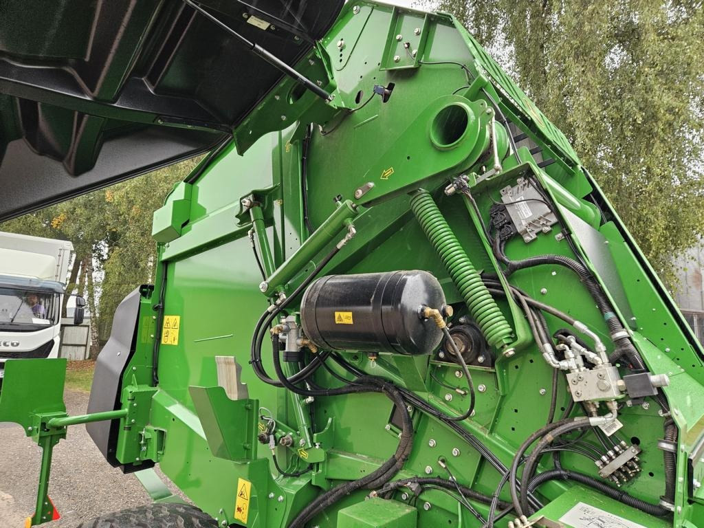 John Deere V461M - PAKET FÜR RUNDBALLENPR - Обмотувальник рулонів: фото 2 John Deere V461M - PAKET FÜR RUNDBALLENPR - Обмотувальник рулонів: фото 2