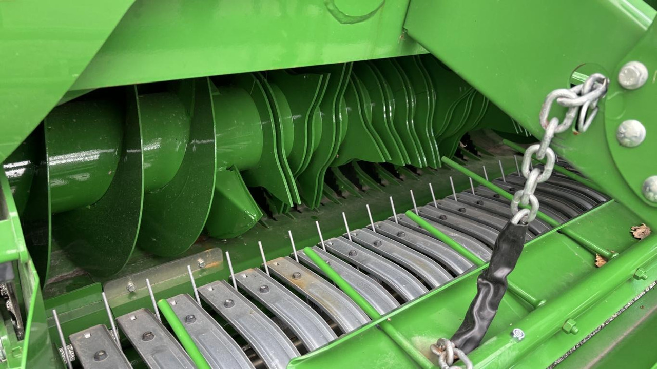 John Deere V461M - PAKET FÜR RUNDBALLENPR - Обмотувальник рулонів: фото 4 John Deere V461M - PAKET FÜR RUNDBALLENPR - Обмотувальник рулонів: фото 4