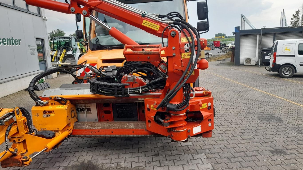 Mercedes-Benz UNIMOG U 527 - Комунальна/ Спеціальна техніка: фото 2 Mercedes-Benz UNIMOG U 527 - Комунальна/ Спеціальна техніка: фото 2