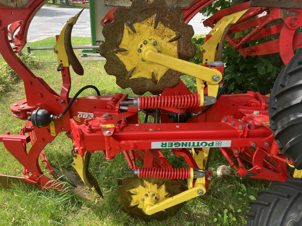 Pöttinger SERVO 35 S-5 PLUSNOVA - Плуг: фото 4 Pöttinger SERVO 35 S-5 PLUSNOVA - Плуг: фото 4