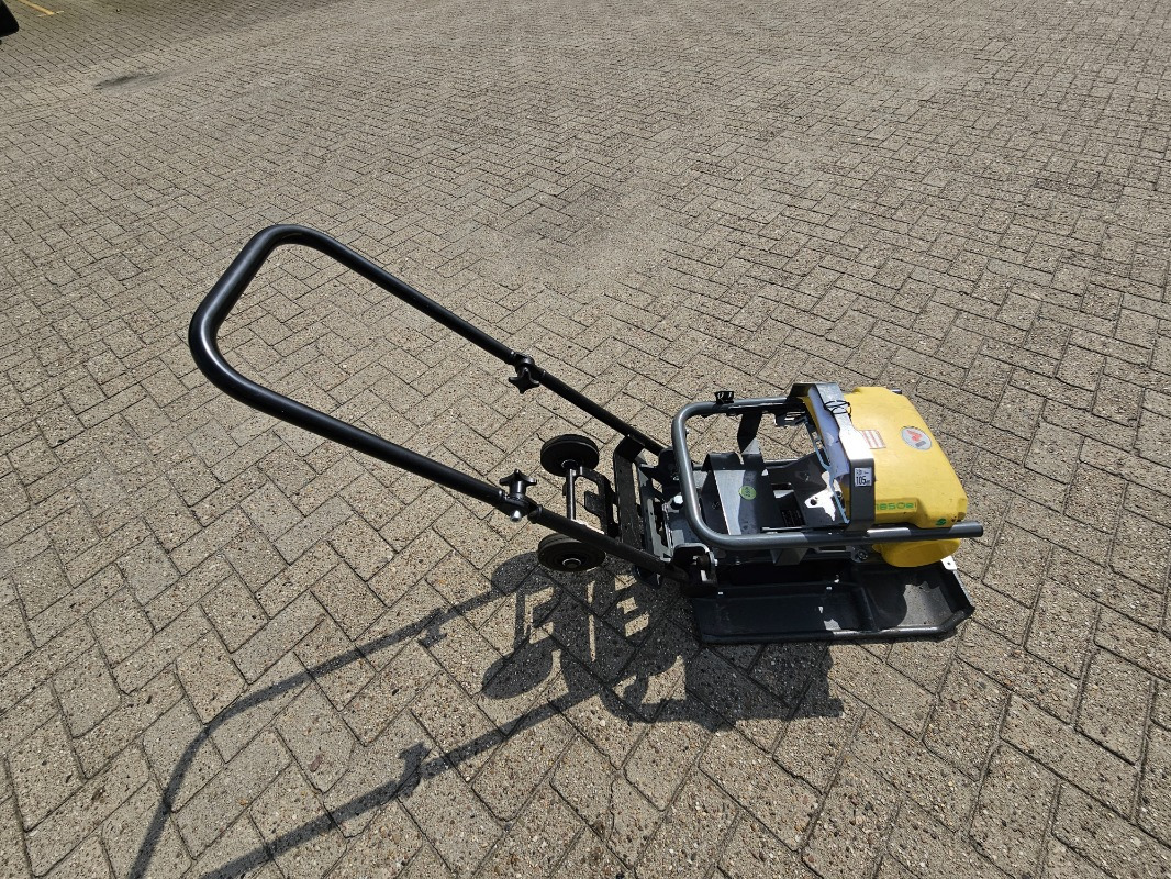 Wacker AP 1850E - Віброплита: фото 1 Wacker AP 1850E - Віброплита: фото 1