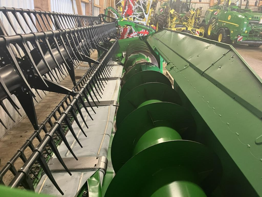 Zürn PREMIUM FLOW 725 PF - Жниварка зернова: фото 2 Zürn PREMIUM FLOW 725 PF - Жниварка зернова: фото 2