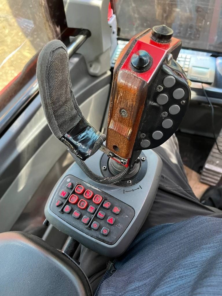 Komatsu 901 - Харвестер: фото 3 Komatsu 901 - Харвестер: фото 3