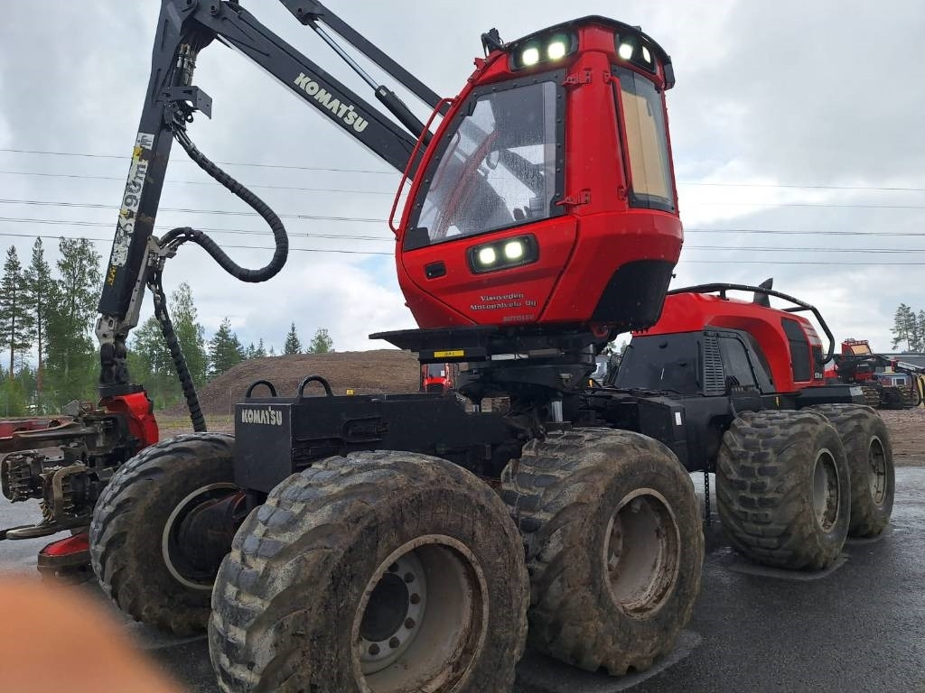 Komatsu 931XC  - Харвестер: фото 1 Komatsu 931XC  - Харвестер: фото 1