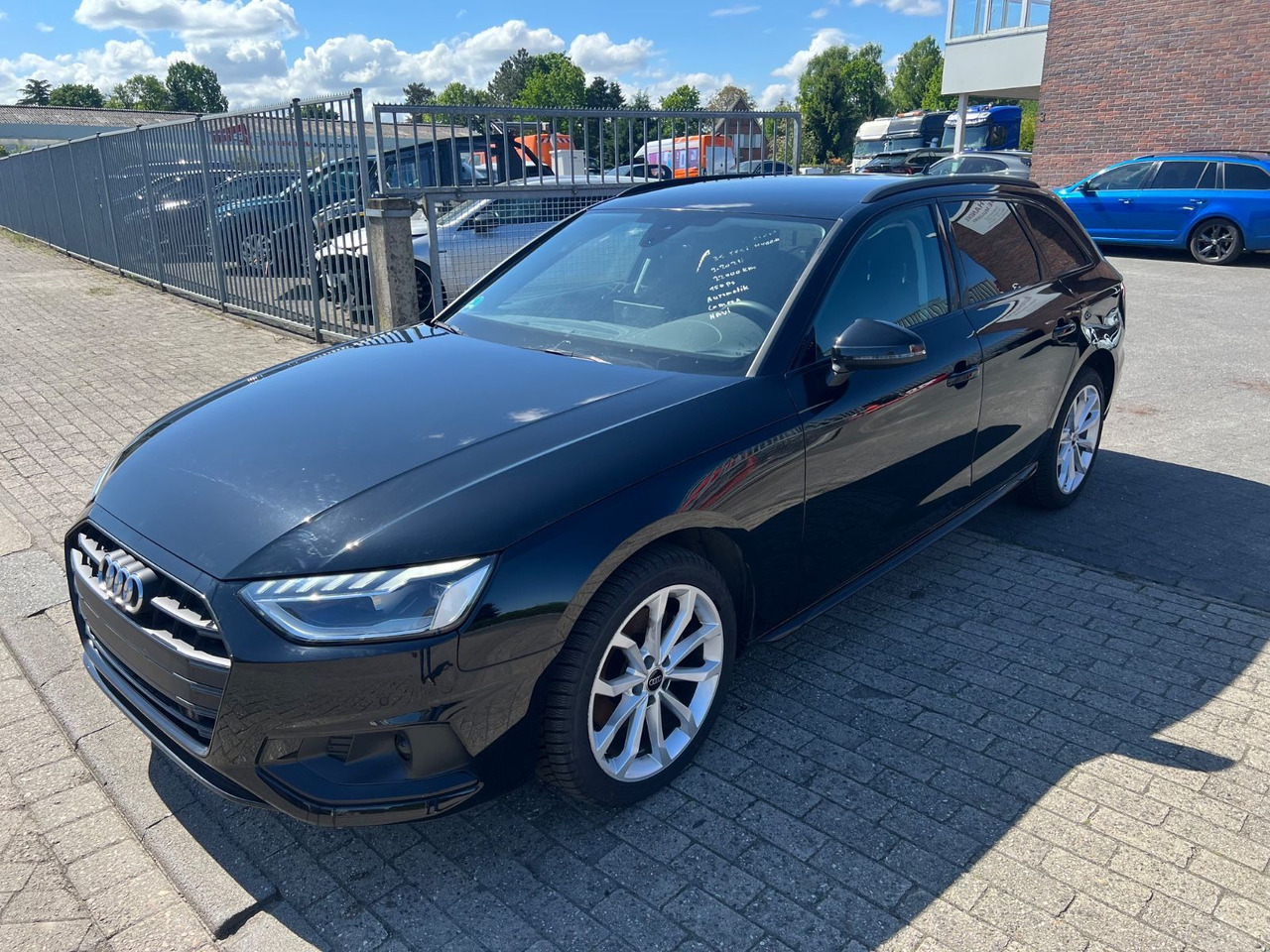 Audi A4 Avant 35 TFSI advanced Hybrid /Benzin AUTOMAT - Легковий автомобіль: фото 1 Audi A4 Avant 35 TFSI advanced Hybrid /Benzin AUTOMAT - Легковий автомобіль: фото 1