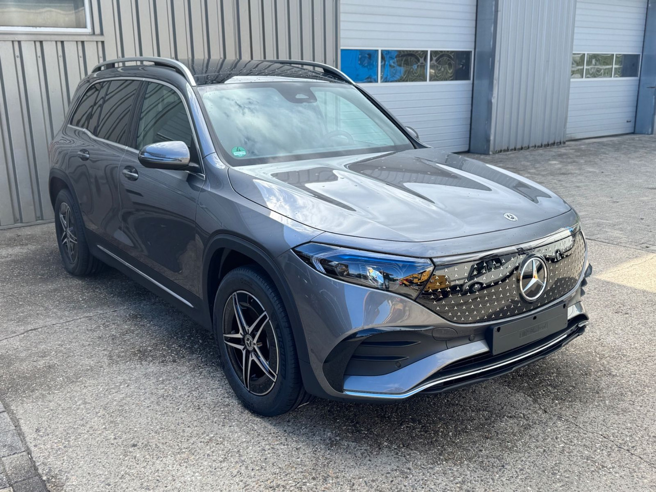 Mercedes-Benz EQB 350 AMG LINE 4Matic NUR 600 KM !!!!!! - Позашляховик: фото 1 Mercedes-Benz EQB 350 AMG LINE 4Matic NUR 600 KM !!!!!! - Позашляховик: фото 1