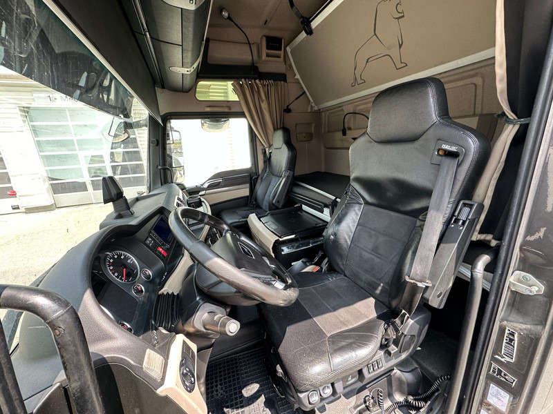 MAN TGX - Тягач: фото 3 MAN TGX - Тягач: фото 3