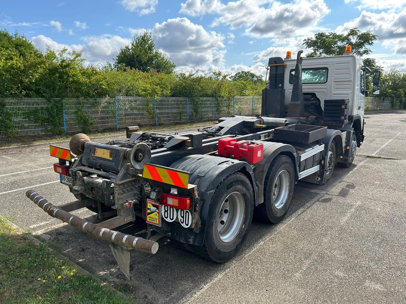 Volvo FMX - Гаковий мультиліфт вантажівка: фото 3 Volvo FMX - Гаковий мультиліфт вантажівка: фото 3