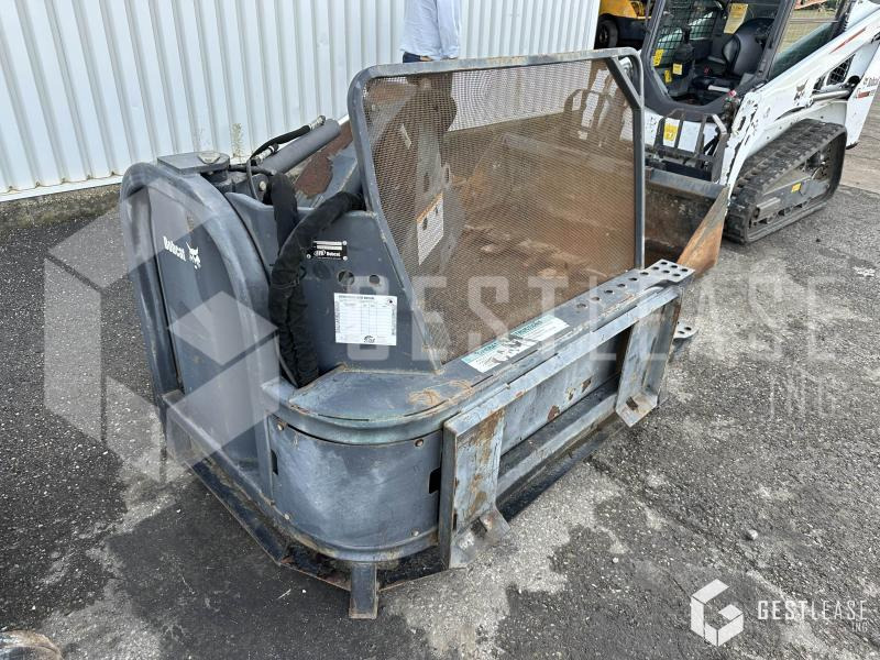 BOBCAT SG60 GRINDER ROGNEUSE DE SOUCHE - Подрібнювач пнів: фото 3 BOBCAT SG60 GRINDER ROGNEUSE DE SOUCHE - Подрібнювач пнів: фото 3
