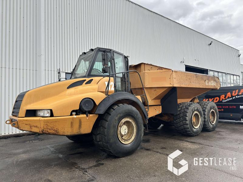 Шарнірний самоскид Case ADT30C: фото 1