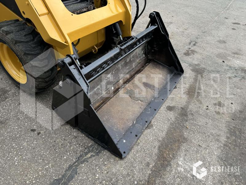 Caterpillar 236D - Міні-навантажувач: фото 5 Caterpillar 236D - Міні-навантажувач: фото 5