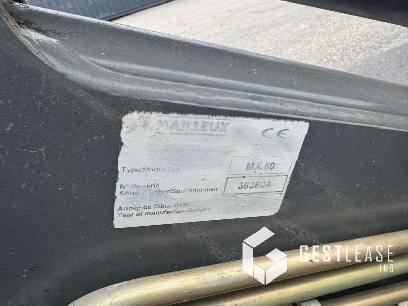 MAILLEUX MX80 - Фронтальний навантажувач для трактора: фото 5 MAILLEUX MX80 - Фронтальний навантажувач для трактора: фото 5