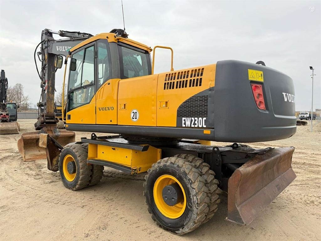 Volvo EW 230 C, 25 ton - Колісний екскаватор: фото 3 Volvo EW 230 C, 25 ton - Колісний екскаватор: фото 3