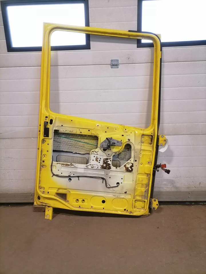 DAF Door 1676218 - Двері та запчастини в категорії Вантажівки: фото 5 DAF Door 1676218 - Двері та запчастини в категорії Вантажівки: фото 5