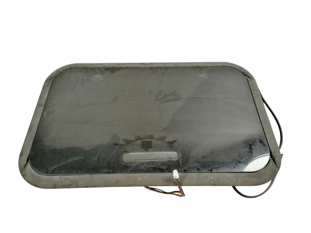 DAF Katuseluuk 1690486 - Універсальна частина в категорії Вантажівки: фото 1 DAF Katuseluuk 1690486 - Універсальна частина в категорії Вантажівки: фото 1