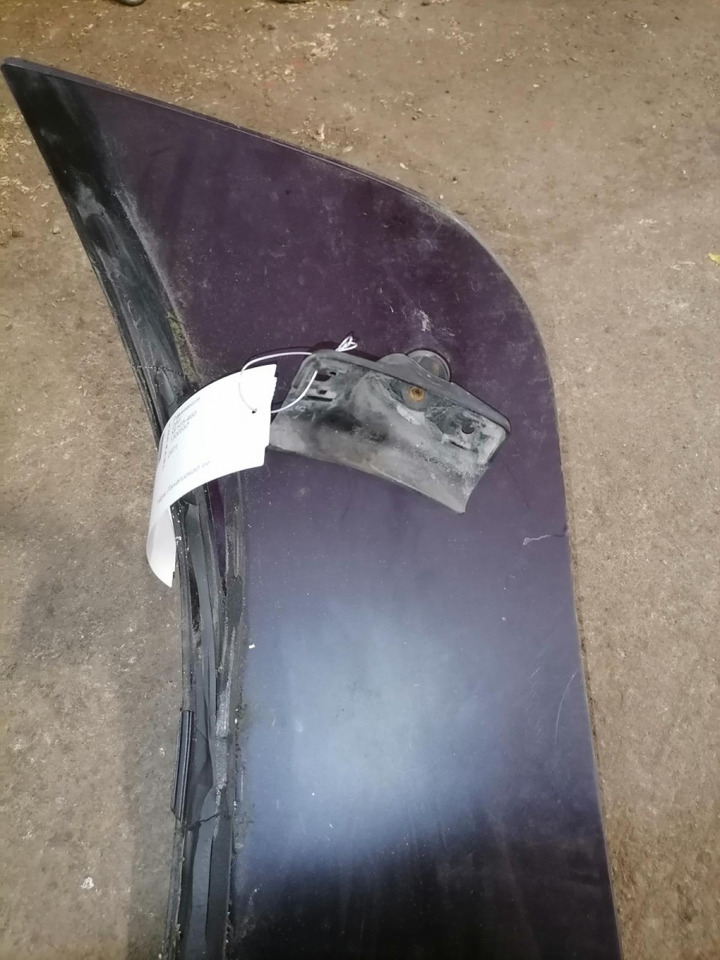 DAF Sun visor 1300557 - Кузов і екстер'єр в категорії Вантажівки: фото 5 DAF Sun visor 1300557 - Кузов і екстер'єр в категорії Вантажівки: фото 5