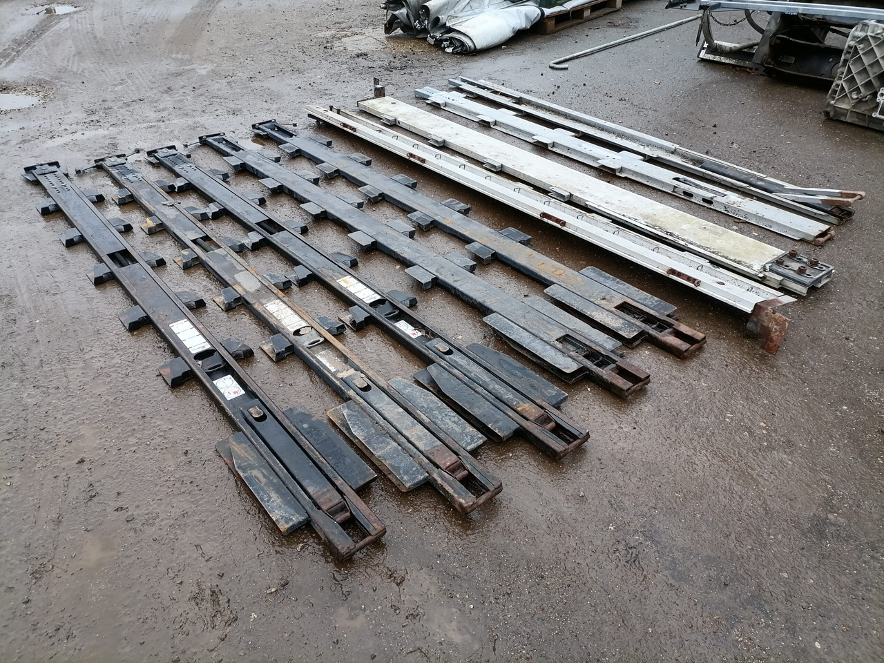 KRONE Haagise tugipostid 515068374 - Універсальна частина в категорії Вантажівки: фото 3 KRONE Haagise tugipostid 515068374 - Універсальна частина в категорії Вантажівки: фото 3